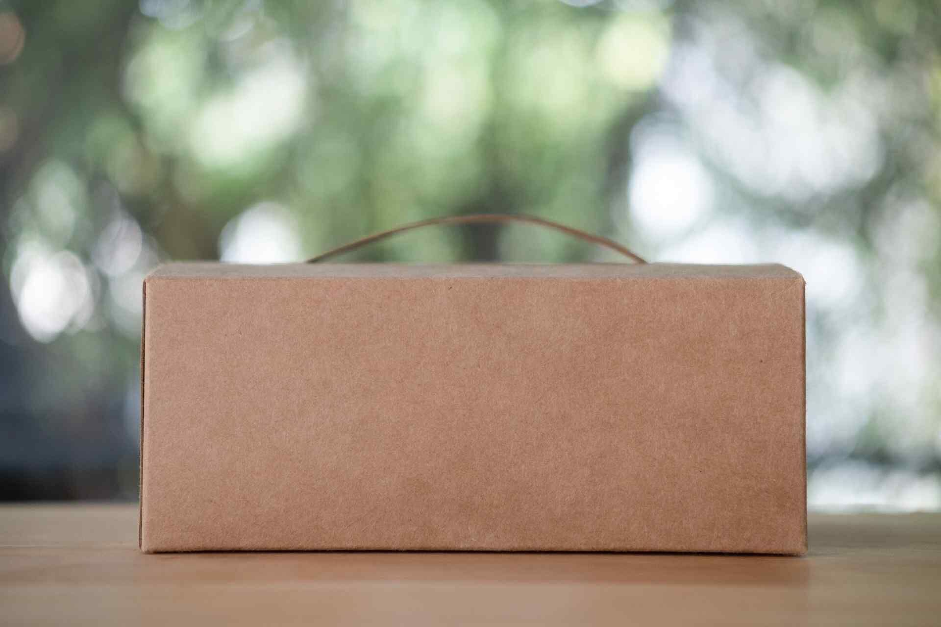 できあがった商品をご指定の場所へ納品